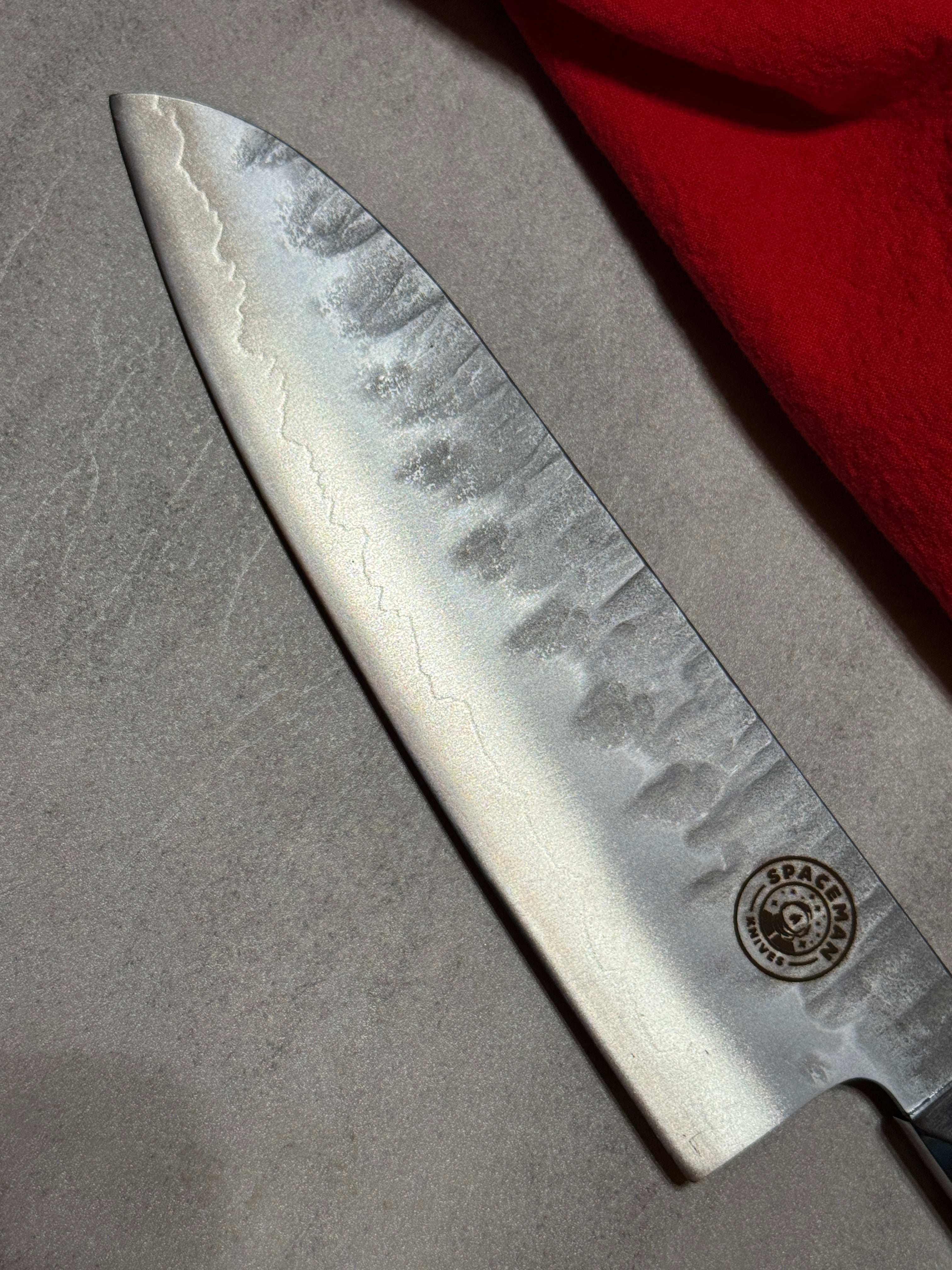 Titan Series Santoku Knife – 7"
