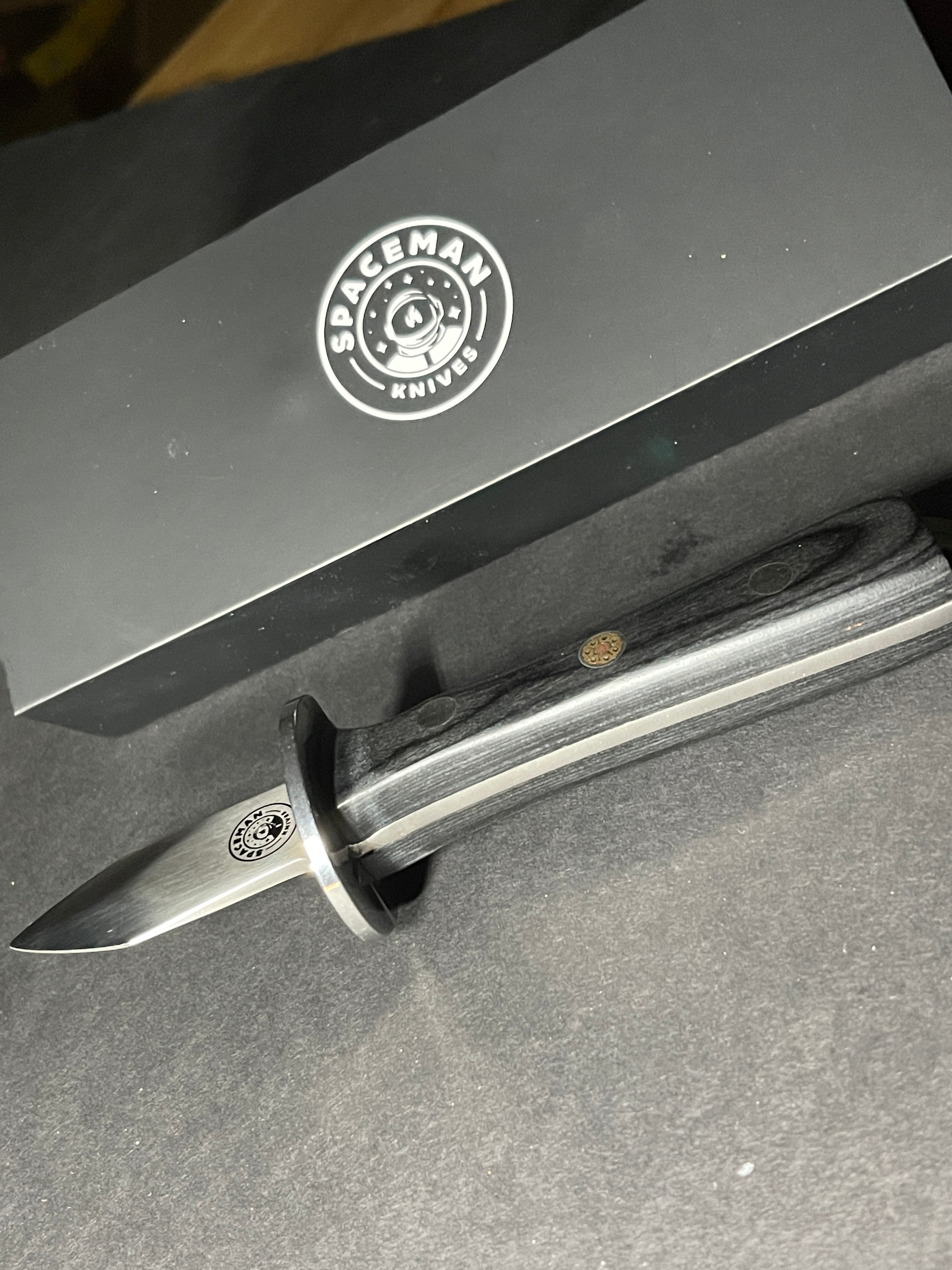 Space Shucker Oyster Knife