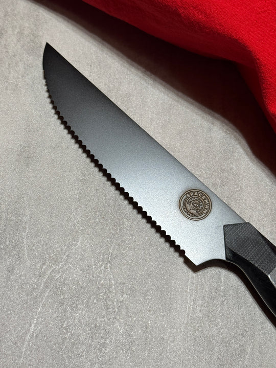 Dark Matter Serrated Utility Knife – 5"